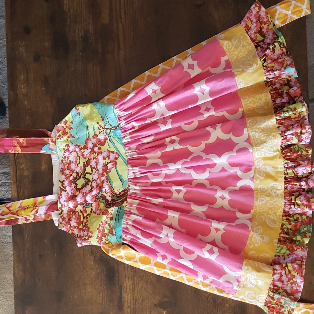 Boutique Girls Dress. Similar to Matilda Jane. Cherry Blossoms 🌸 Size 5. Twirly